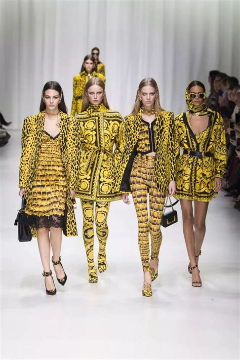 versace tsho|versace clothing line.